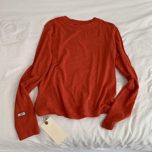 无D推荐！橘红色天丝圆领长袖T恤女春季新款袖口标别致极简打底衫