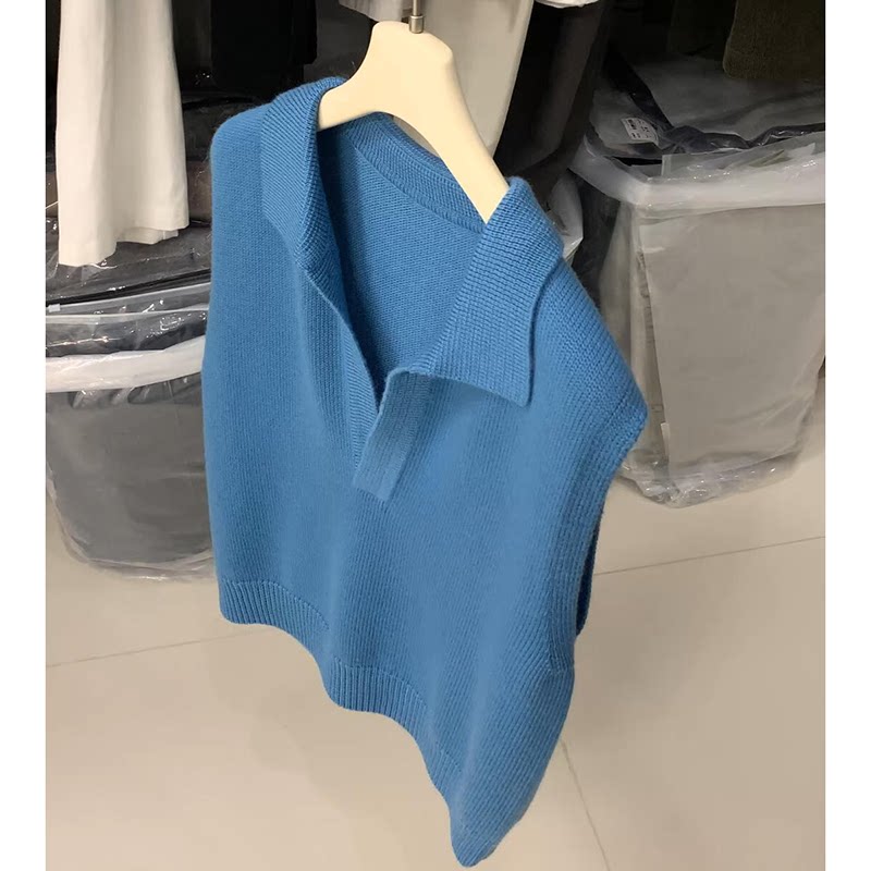 休闲风蓝色翻领一粒扣针织背心秋