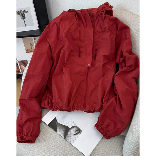 抽绳连帽冲锋衣女短版拉链外套女