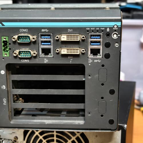议价宸曜nuvo6108gc工控机，成色一般，，缺两个硬可维修