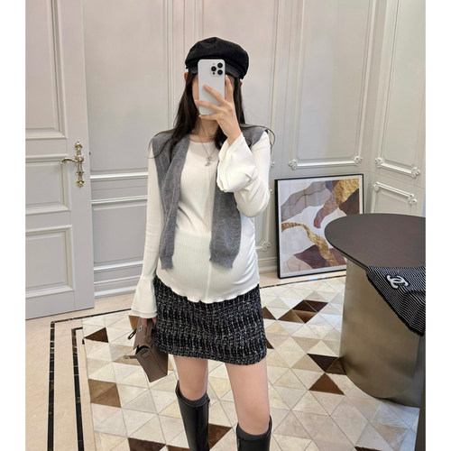 孕妇装春秋喇叭袖t恤内搭打底衫