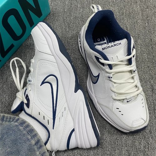 Nike复古运动休闲鞋老爹鞋