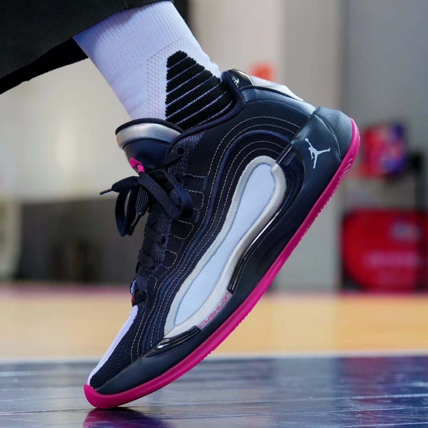 JordanLuka4气垫篮球鞋