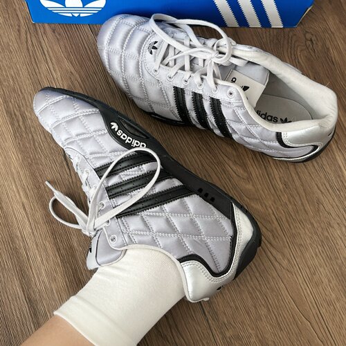 adidas/阿迪达斯薄底休闲鞋