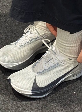 Nike/耐克 ZoomX Streakfly 2 PROTO 跑步鞋回弹减震短跑训练竞速