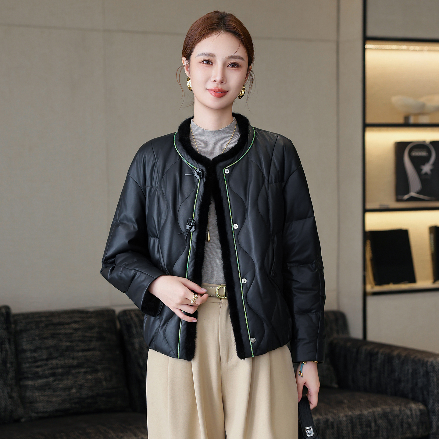 高端海宁真皮羽绒服女2025新款