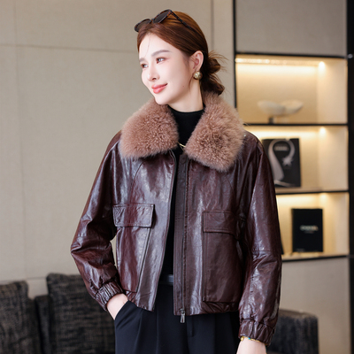 高端油蜡真皮羽绒服女2025新款