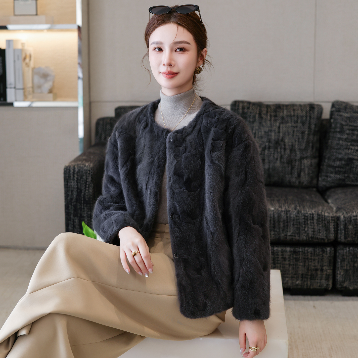 海宁拼貂皮草外套女2025新款