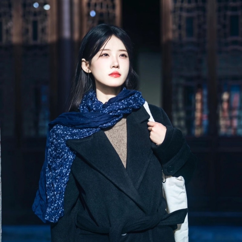 藏蓝色碎花复古文艺围巾女薄款褶皱丝巾系脖高级氛围感围脖夏秋季,服饰配件/皮带/帽子/围巾,围巾/丝巾/披肩,淘宝优惠券,粉丝福利购,淘宝优惠卷