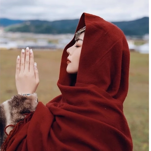 民族风川西旅游外搭披肩红色围巾大西北西藏色达旅行拍照保暖穿搭