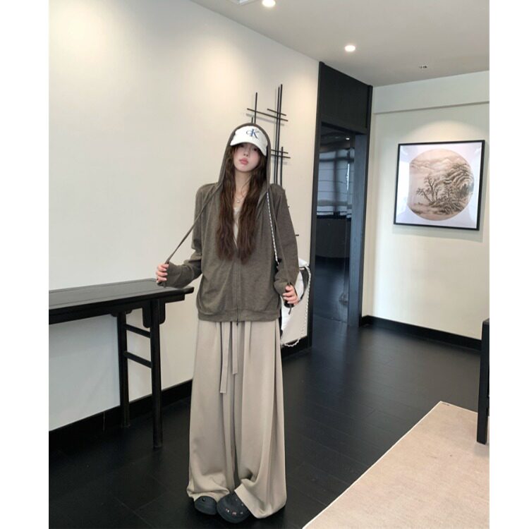 小吉家大码女装秋季慵懒风假两件连帽外套抽绳高腰直筒休闲裤套装