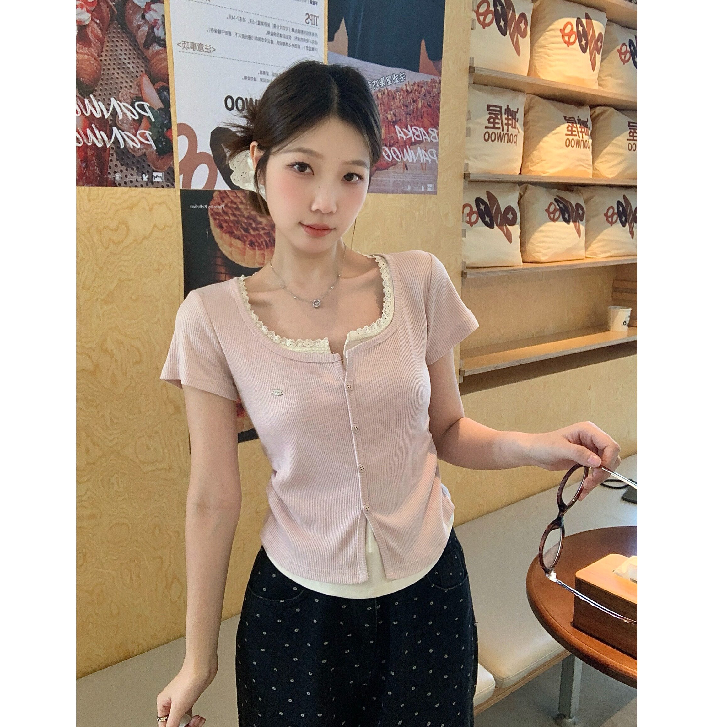 小吉家大码女装夏季纯欲甜辣短袖T恤假两件蕾丝花边收腰显瘦上衣