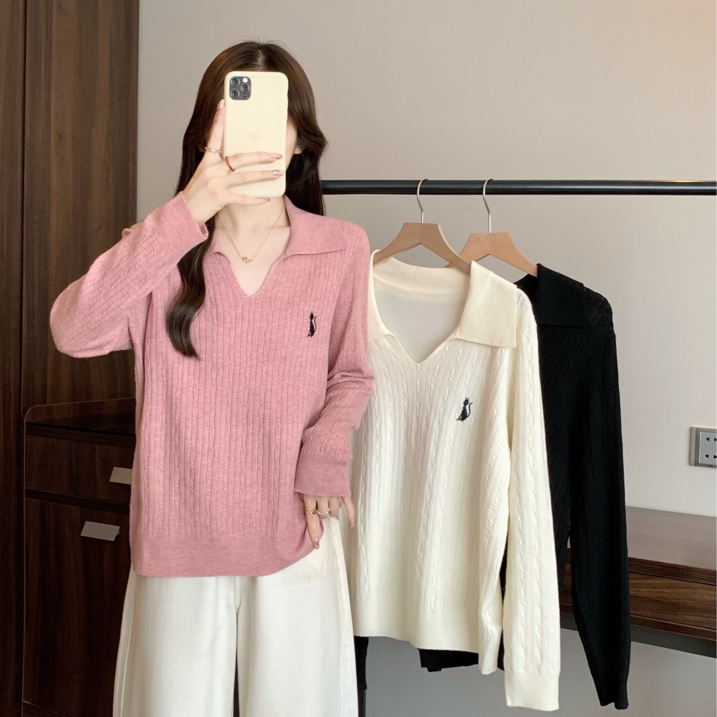 小吉家大码女装秋季新款Polo领刺绣针织衫胖mm设计感软糯内搭毛衣,女装/女士精品,毛衣,淘宝优惠券,粉丝福利购,淘宝优惠卷