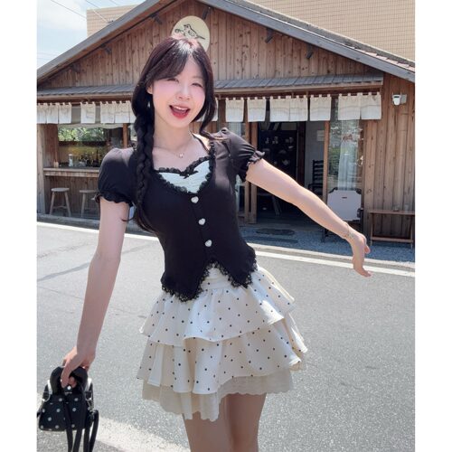 小吉家大码女装夏季胖mm纯欲风收腰显瘦黑色上衣甜美半身裙两件套
