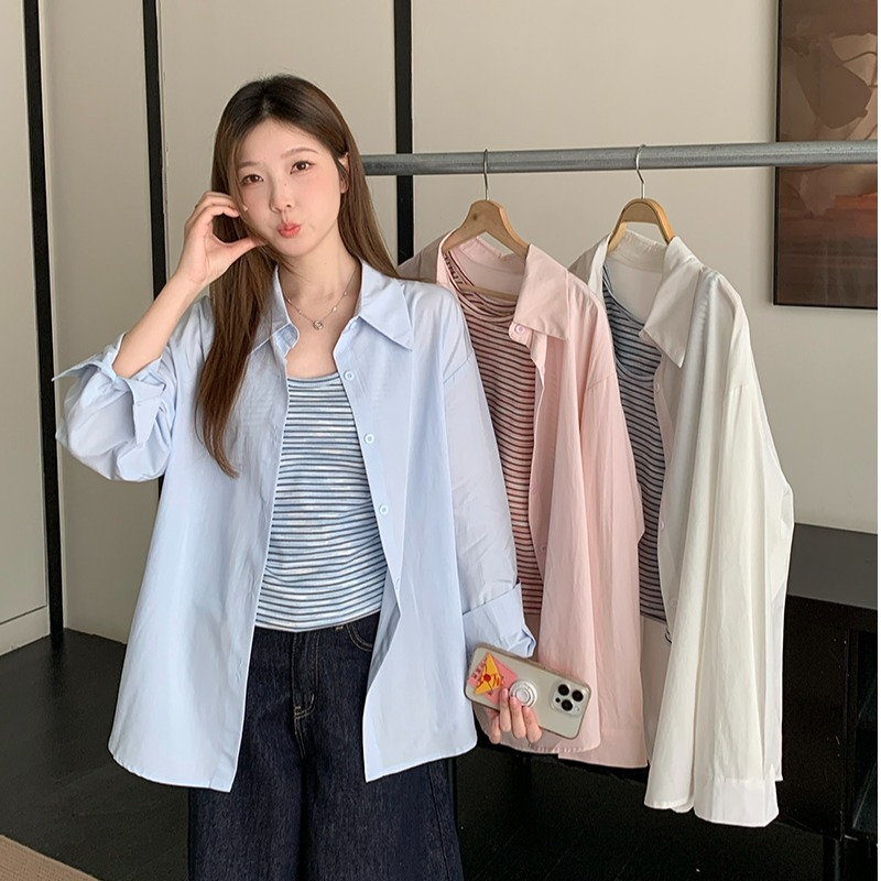小吉家大码女装夏装新款胖mm大码女时尚条纹背心轻薄防晒衬衫套装