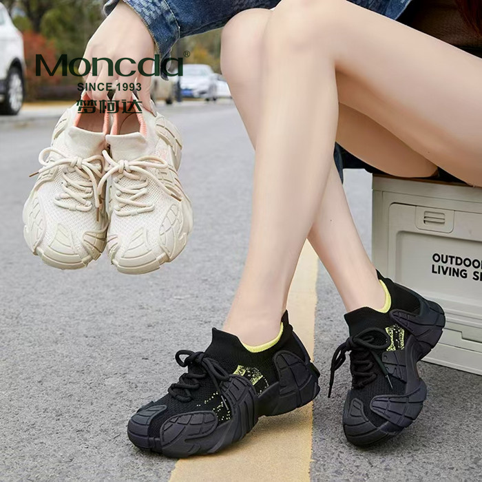 梦柯达2025年春季新款飞织布舒适休闲时尚潮流拼色运动袜子女单鞋