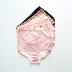 头 女生胖MM包臀短裤 微瑕疵女士中高腰内裤 舒适亲肤碎花纯色三角裤