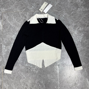 12.26阿y莲 春秋季气质通勤黑色V领撞色翻领修身羊毛针织衫女上衣