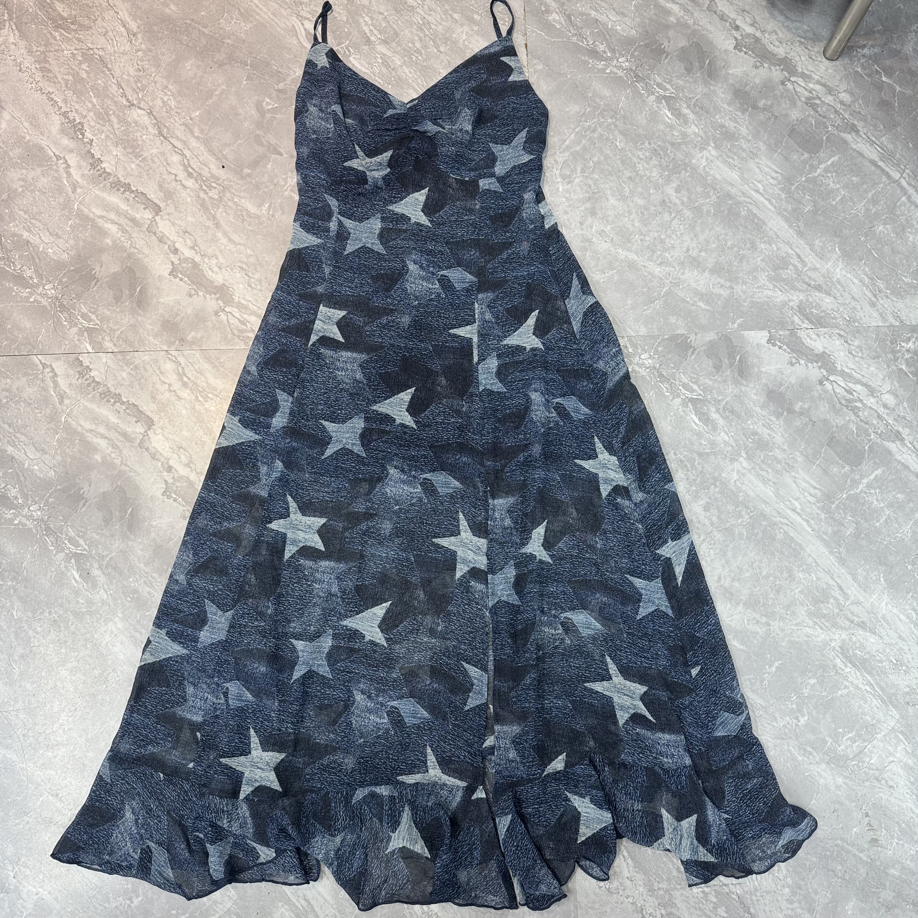 9.30 西町cw 碎花吊带蓝色连衣裙子女早秋初季吊带长裙