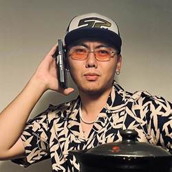 揽佬抖音同款说唱百搭太阳眼镜时尚欧美开车男防晒25新款茶色墨镜