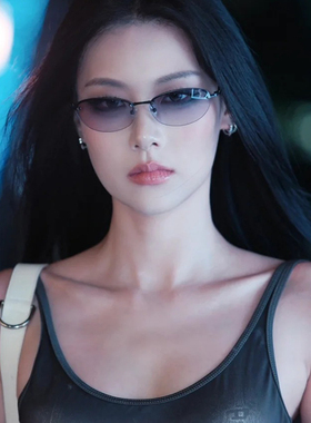 Y2K千禧风半框墨镜女2025新款韩版高级欧美风太阳眼镜未来科技感