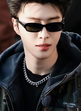 欧美时尚女复古黑色小框墨镜韩版潮型男痞帅气质高级氛围感太阳镜