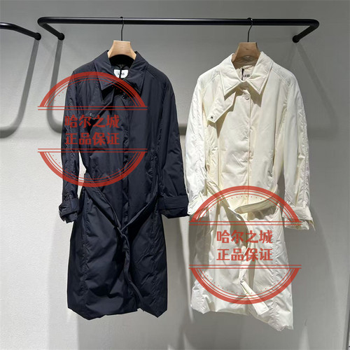 LESS鹅绒服2Q0C13350