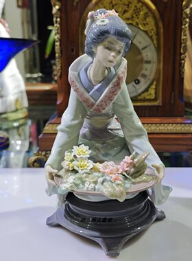 西班牙产Lladro雅致日本系列瓷花淑女瓷偶家居装饰摆件中古1990年