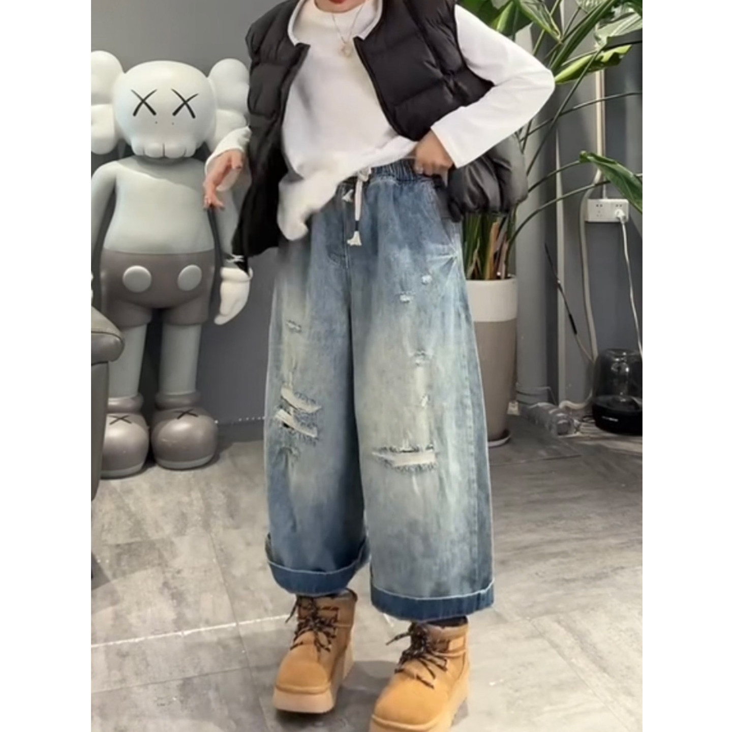 欧货早春新款高腰宽松八分裤女复古显瘦破洞直筒裤松紧阔腿牛仔裤,女装/女士精品,牛仔裤,淘宝优惠券,粉丝福利购,淘宝优惠卷