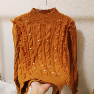 秋冬新款韩版时尚半高领麻花编织流苏毛衣女洋气钉珠软细亮丝上衣