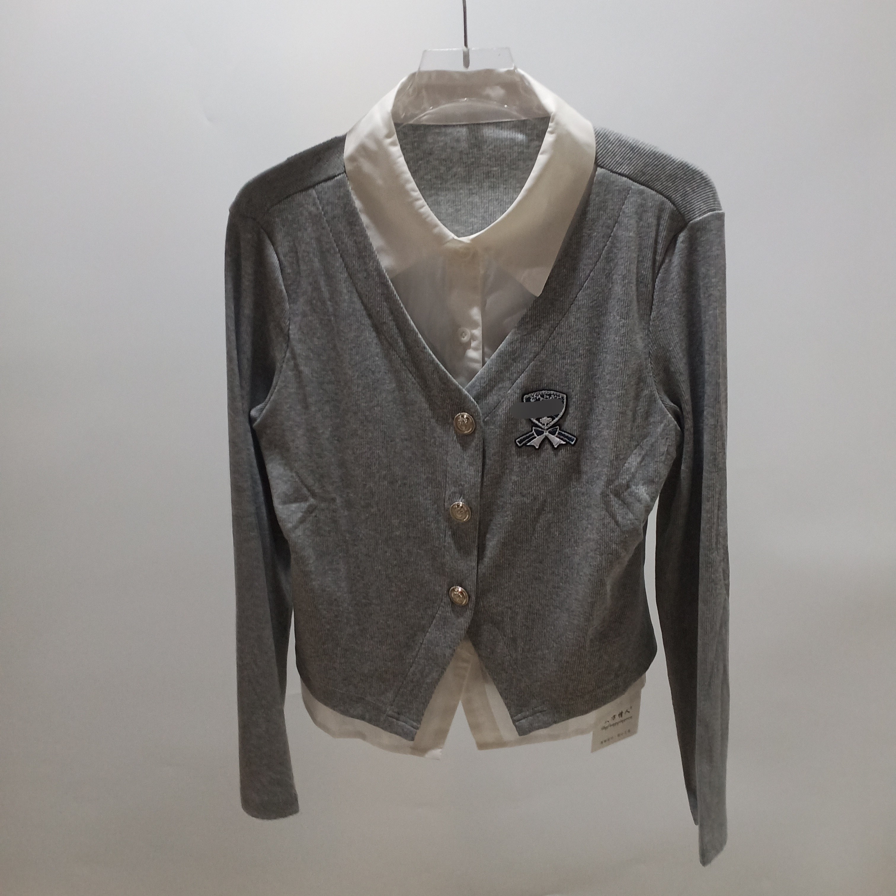 春秋新款韩版时尚刺绣假两件拼接长袖衬衫女小众别致洋气短款上衣