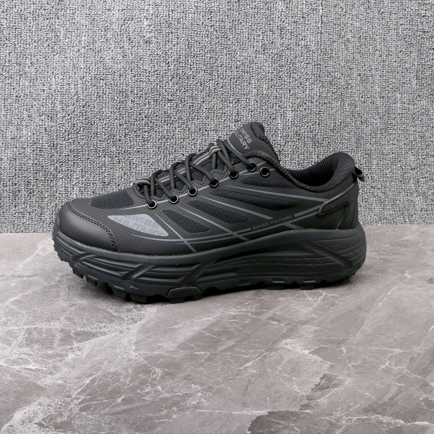 外贸男士运动鞋跑步厚底系带款