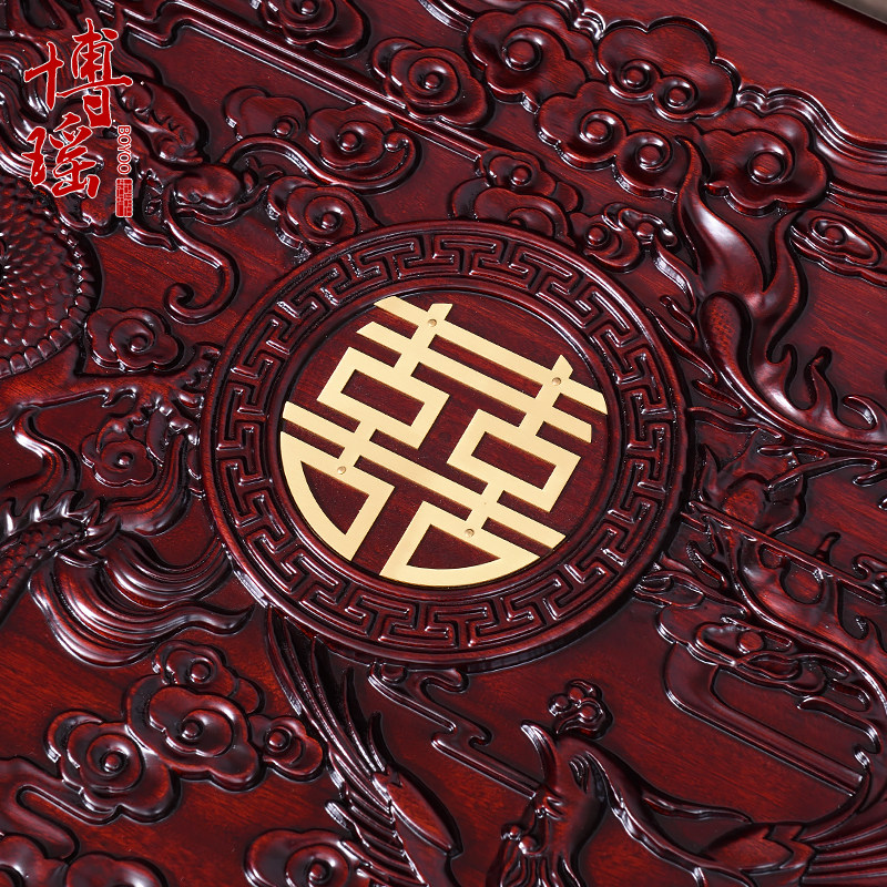 香樟木箱子龙凤喜婚嫁箱陪嫁全樟木字画箱木箱储物箱实木加厚衣箱