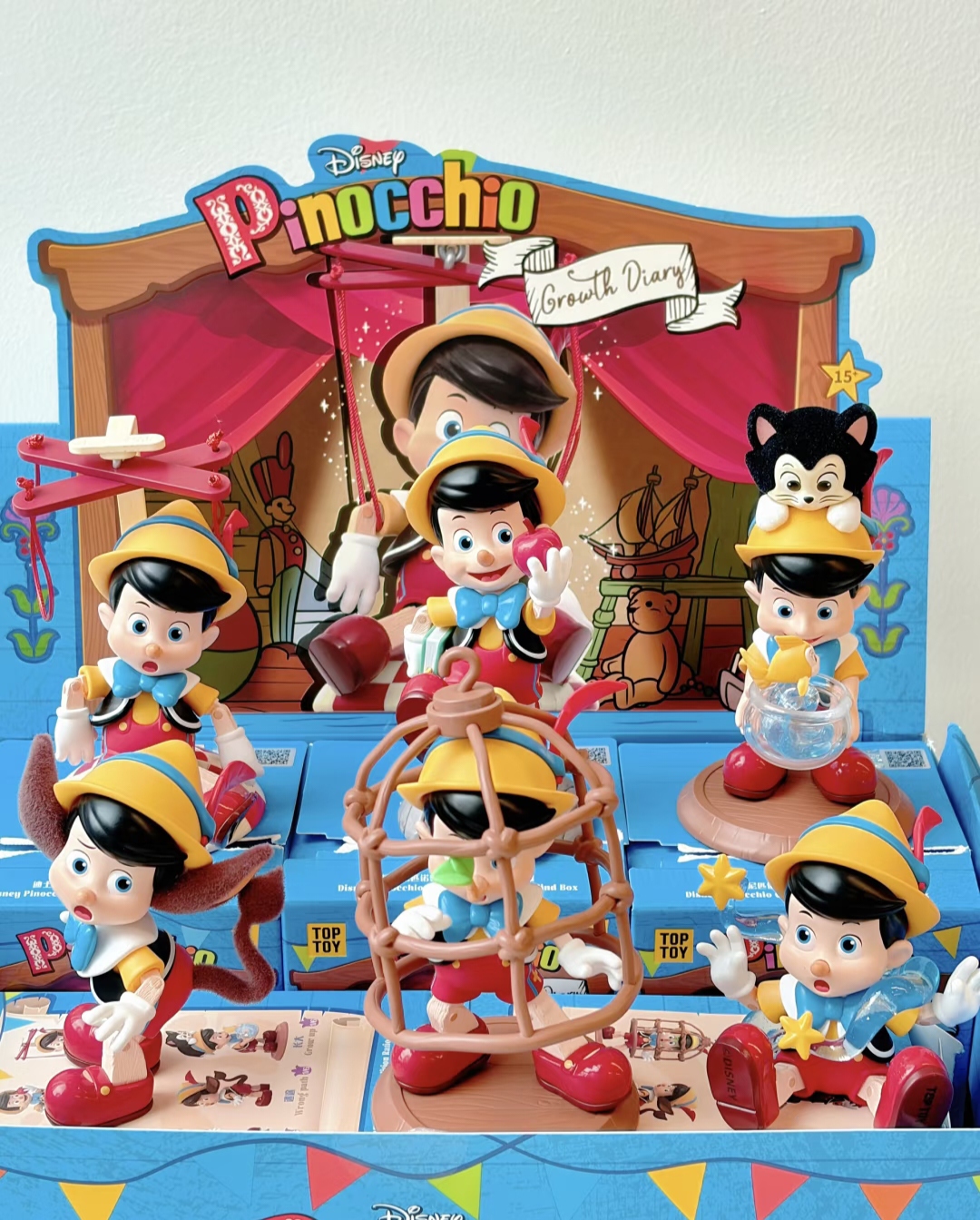 正版迪士尼匹诺曹成长日记系列手办桌面可爱摆件生日女生礼物可爱