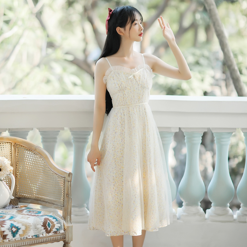 French xiaozhongchaoxian gauze suspender skirt