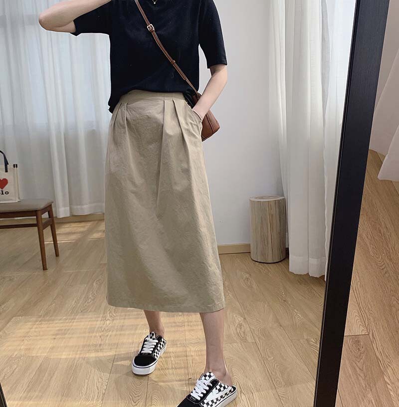 日系卡其色半身裙女夏季薄款高腰显瘦遮胯宽松后开叉中长款a字裙