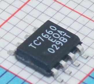 TC7660EOA TC7660COA TC7660 SOP8脚 全新开关稳压芯片 贴片IC