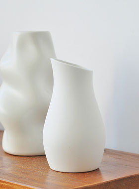 轻瑕尾货 新中式素烧白色陶瓷花器 哑光质感水培花瓶 鲜花花插