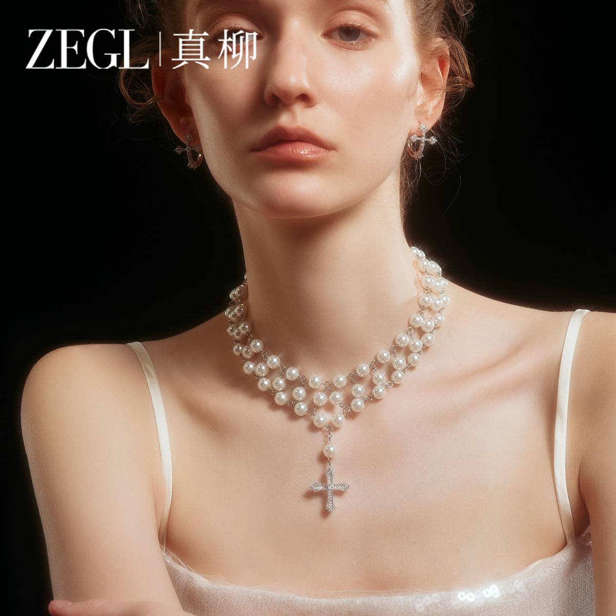 重工多层珍珠颈链轻奢小众项链女