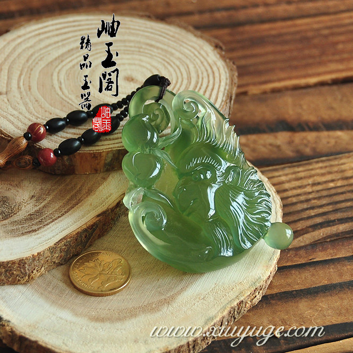 岫玉阁专柜正品岫玉180料酒瓶绿吊坠 岫玉挂件 生肖猴 附证书8815