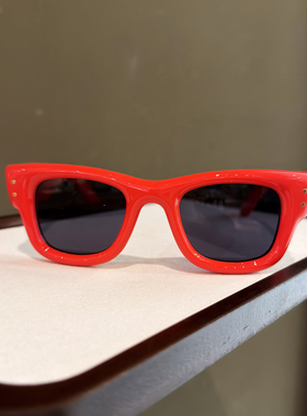 LAOPING复古方框太阳眼镜男女红色充气感百搭防紫外线高级感墨镜