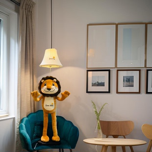 儿童房立式台灯具可爱狮子玩偶灯男孩房卡通现代简约卧室落地灯