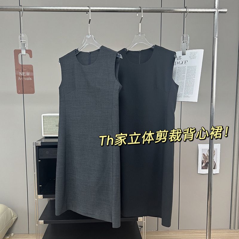 木巨2700+！T家美利奴精纺羊毛混纺通勤气质显瘦H型无袖连衣裙女