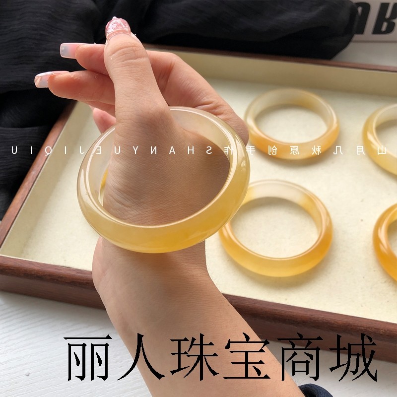 精选黄龙玉手镯冰种柠檬黄玉石手镯黄翡翠色余太翠玉镯子时尚女款