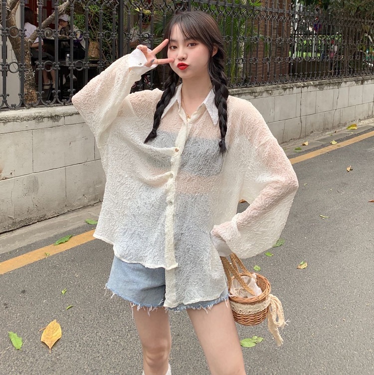 Real shot and real price Korean version foreign style back hollow lace micro penetration chiffon long sleeve sunscreen clothes