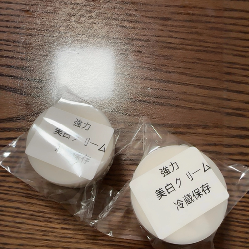 日本院线换白亮肤面霜