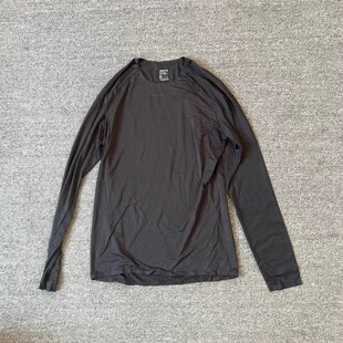 2026瑞典运动超轻跑步春秋季薄款吸汗马拉松速干男款修身T恤长袖