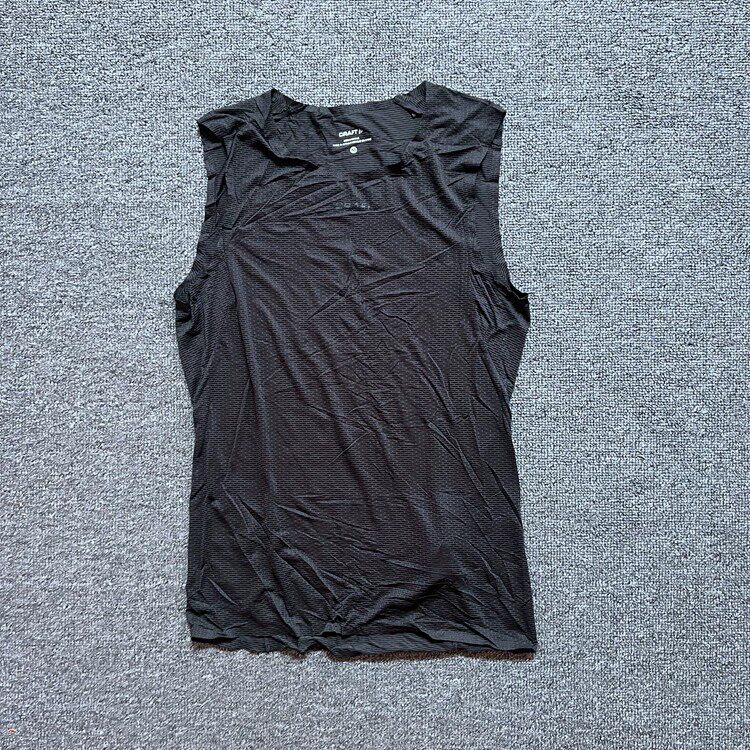 瑞典运动品牌训练修身跑步夏薄款健身马拉松速干女款T恤无袖背心