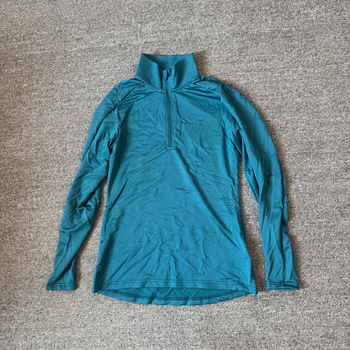 瑞典运动春秋女款半开领品牌T恤半拉链跑步骑行训练长袖上衣2026