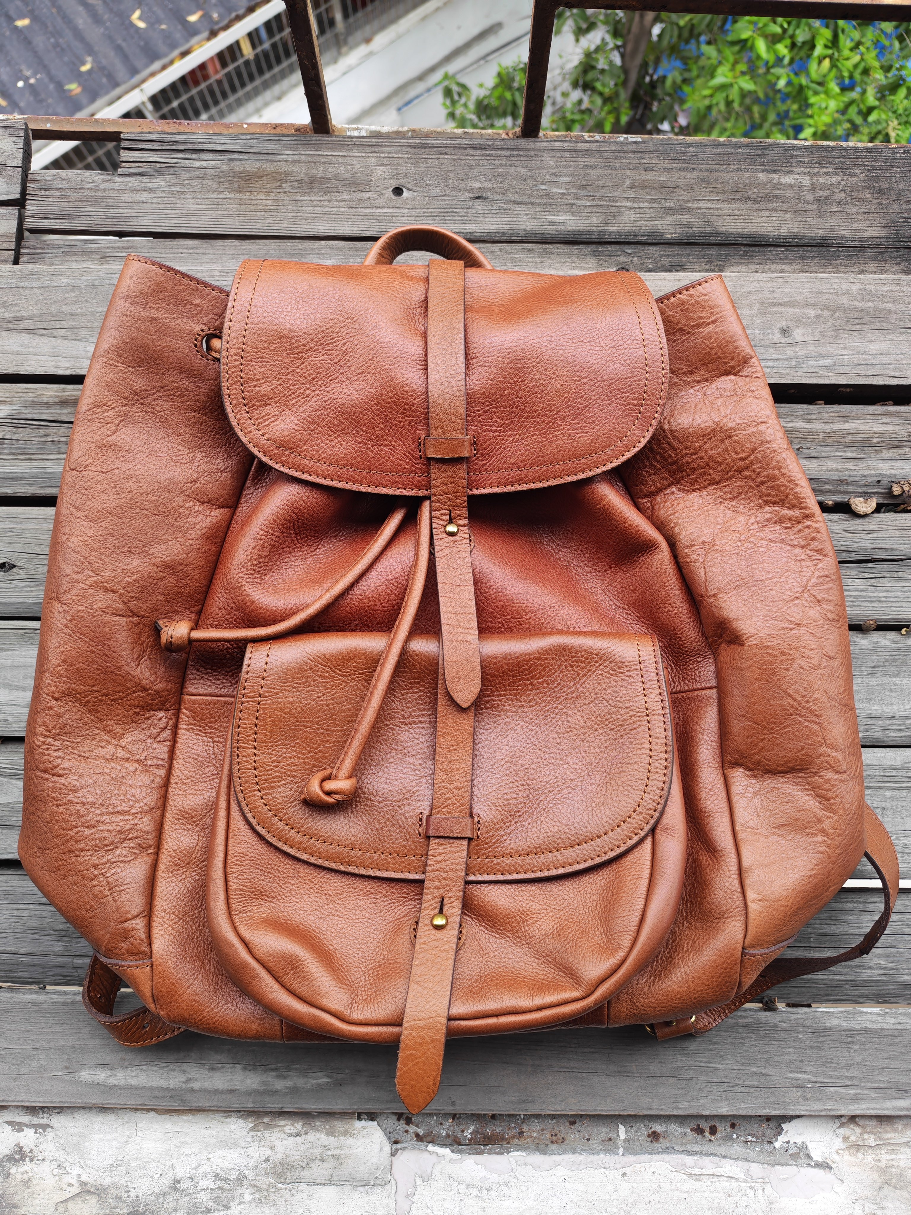 原相机实拍2026新款棕色真皮双肩包牛皮背包旅行包男女通用